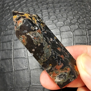 新品天然梅花玉水晶柱摆件梅花玉原石老料古典贵气民族风家居装饰