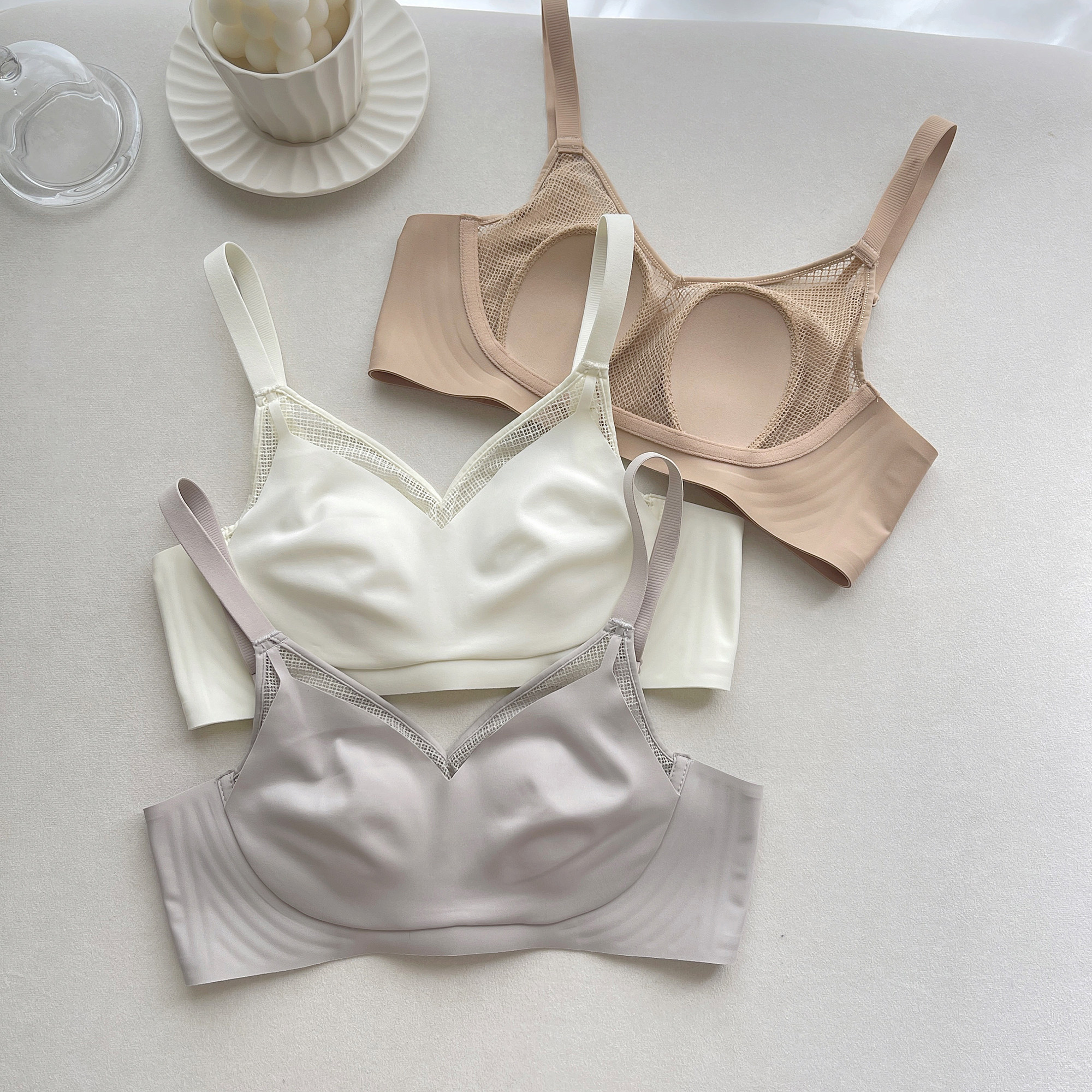 新水晶杯超薄无痕大胸显小显瘦内衣女无钢圈果冻条无钢圈文胸罩,女士内衣/男士内衣/家居服,文胸,淘宝优惠券,粉丝福利购,淘宝优惠卷