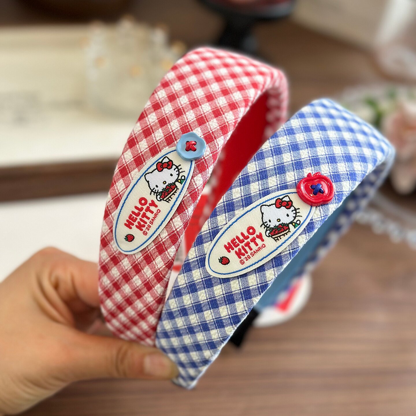 正版Hello Kitty格纹宽边头箍学院风时尚女凯蒂猫海绵布艺压发箍