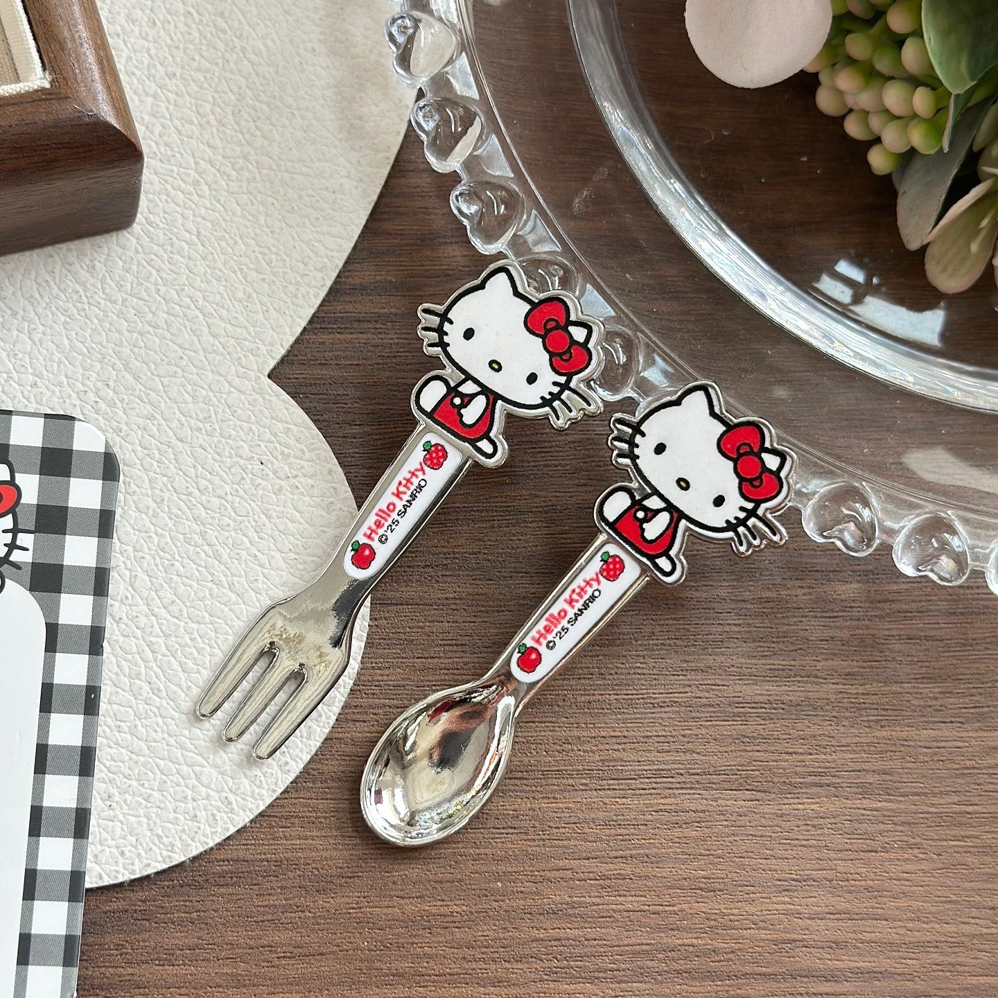 正版hello kitty个性金属叉勺发夹女日系小众凯蒂猫刘海碎发边夹