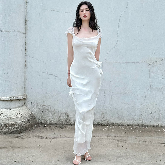 仙女风合体真丝立体花朵曼妙露背