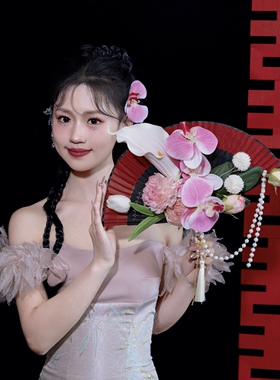 新娘手捧花婚礼拍照晨袍道具新中式团扇高端折扇结婚迎亲扇子古风
