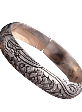 守忆凤戏牡丹图案表白送贵妃镯