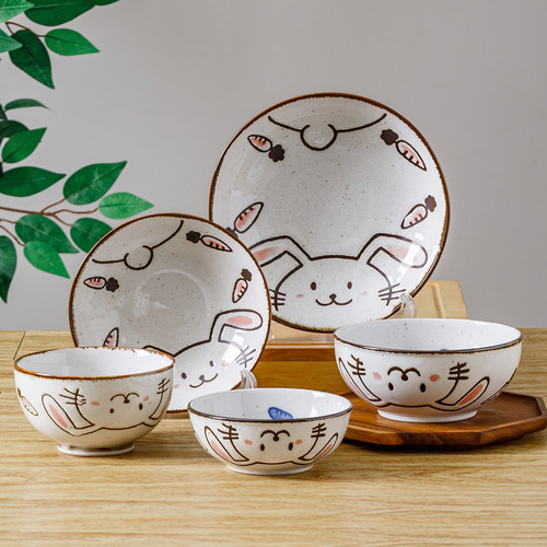 日本进口可爱卡通兔子釉下彩餐具