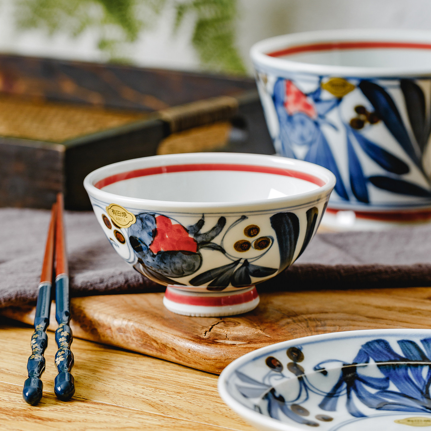 有田烧唐草石榴釉下彩餐具 日式大面碗日本高档陶瓷家用饭碗汤碗