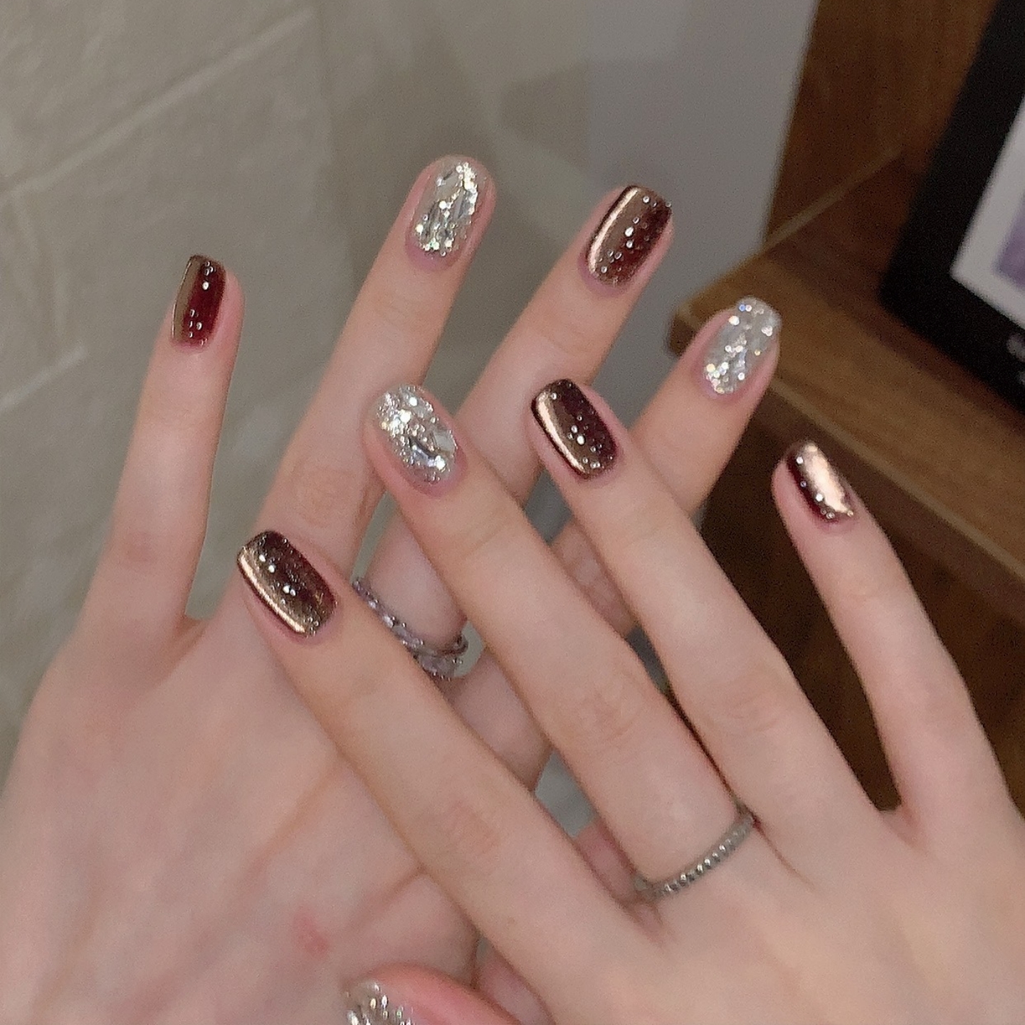 金灿灿猫眼美甲手工穿戴甲2025新款高级感新年秋冬爆闪纯欲小红书