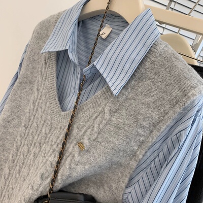 超好看羊毛灰色v领毛衣马甲女春秋小个子配衬衣针织背心叠穿