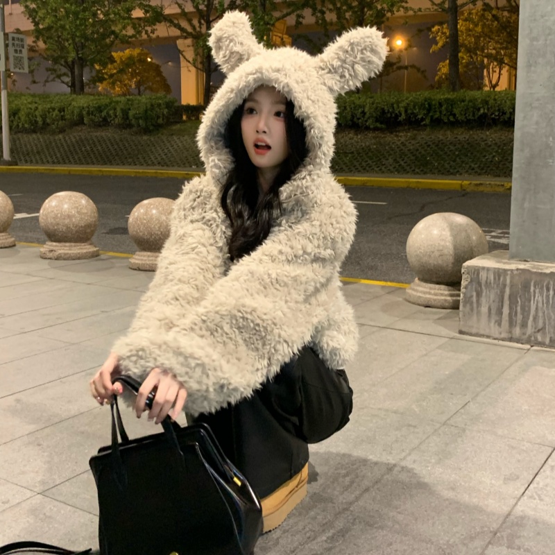 可爱兔耳朵仿羊羔毛皮草短款
