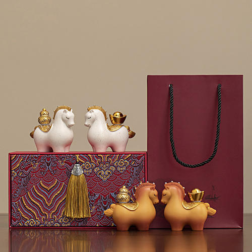 2026国潮马年吉祥生肖马摆件礼盒