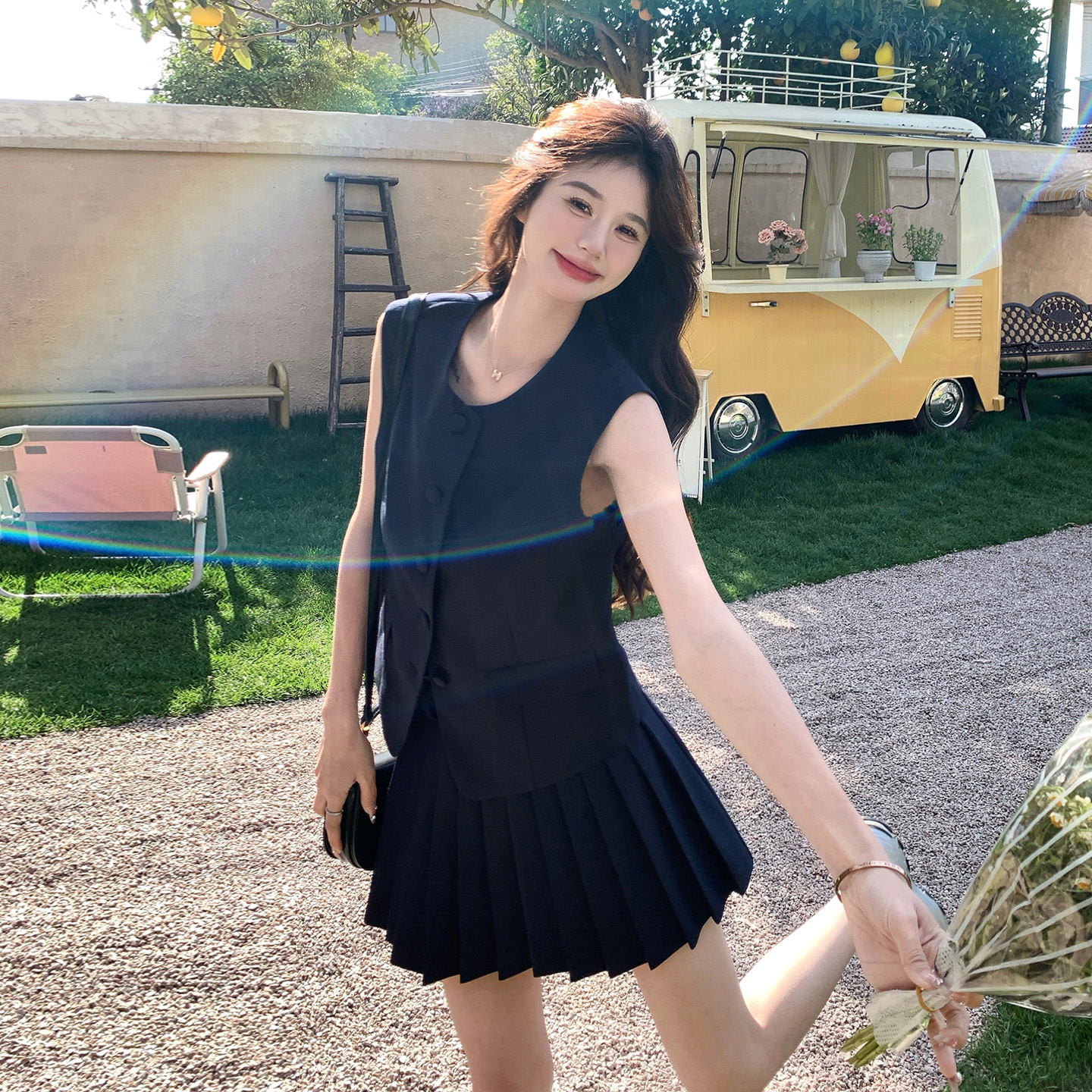 藏青色法式气质套装裙女2025夏季新款高级感西装马甲百褶裙两件套