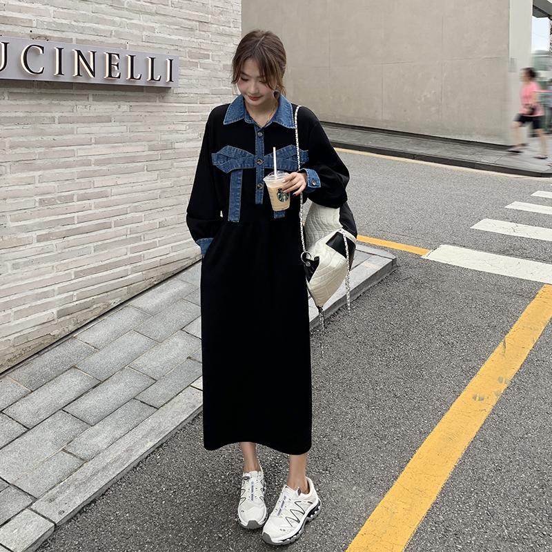 设计感牛仔拼接黑色卫衣裙女2025春季新款慵懒风宽松高级感连衣裙