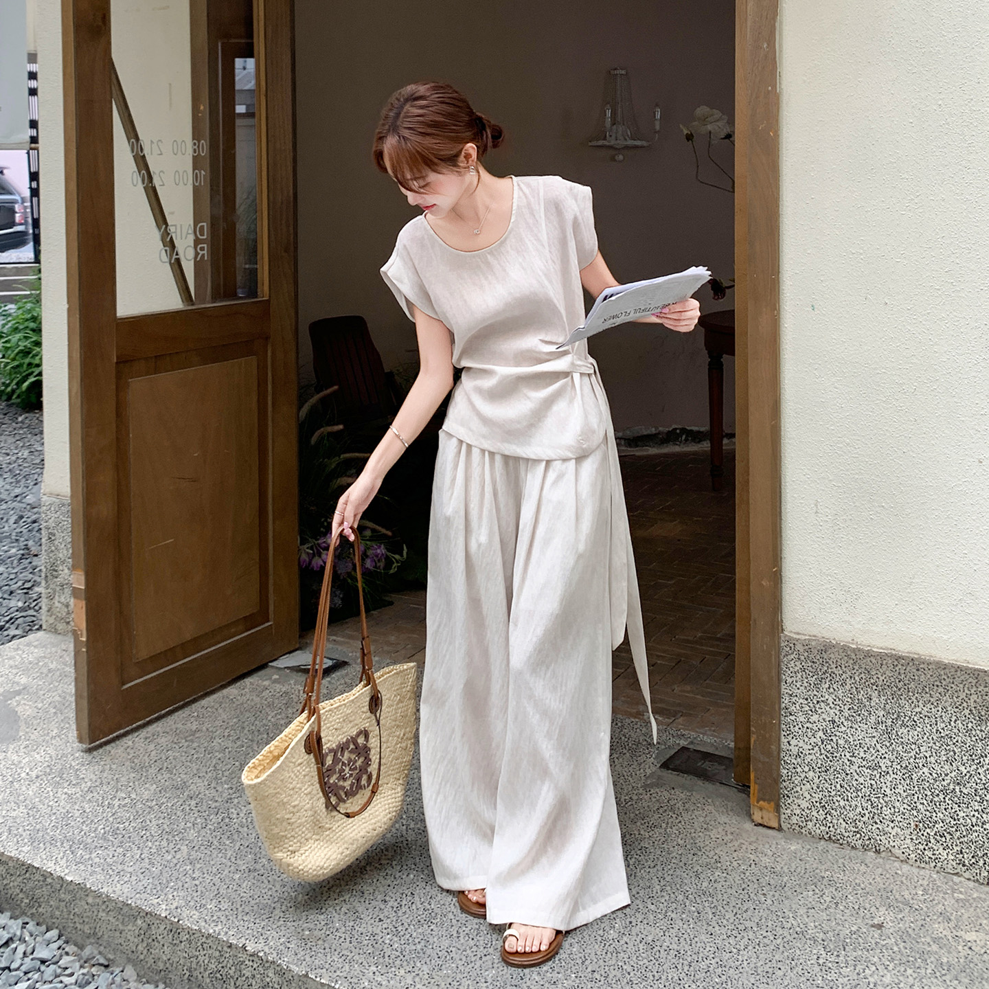 老钱风系带上衣套装女2025夏新款高级松弛感穿搭气质阔腿裤两件套