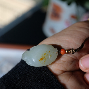 住朴-新疆籽料金玉（鱼）满堂吊坠苏工雕刻