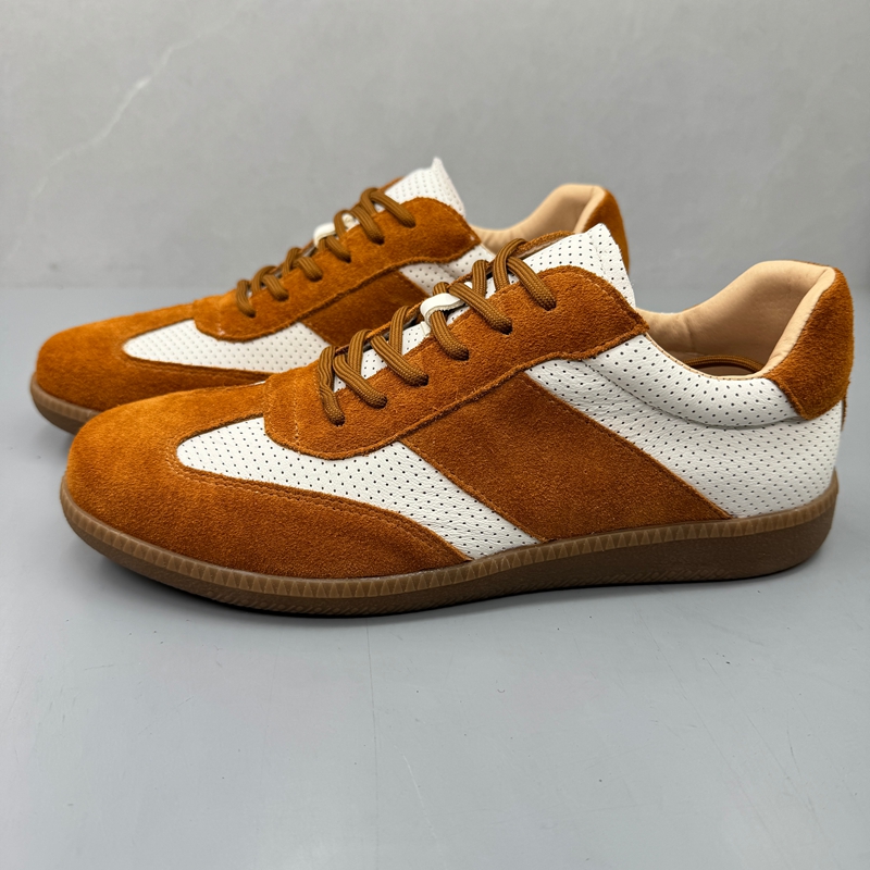 真皮男鞋冲孔阿甘鞋防滑德训鞋