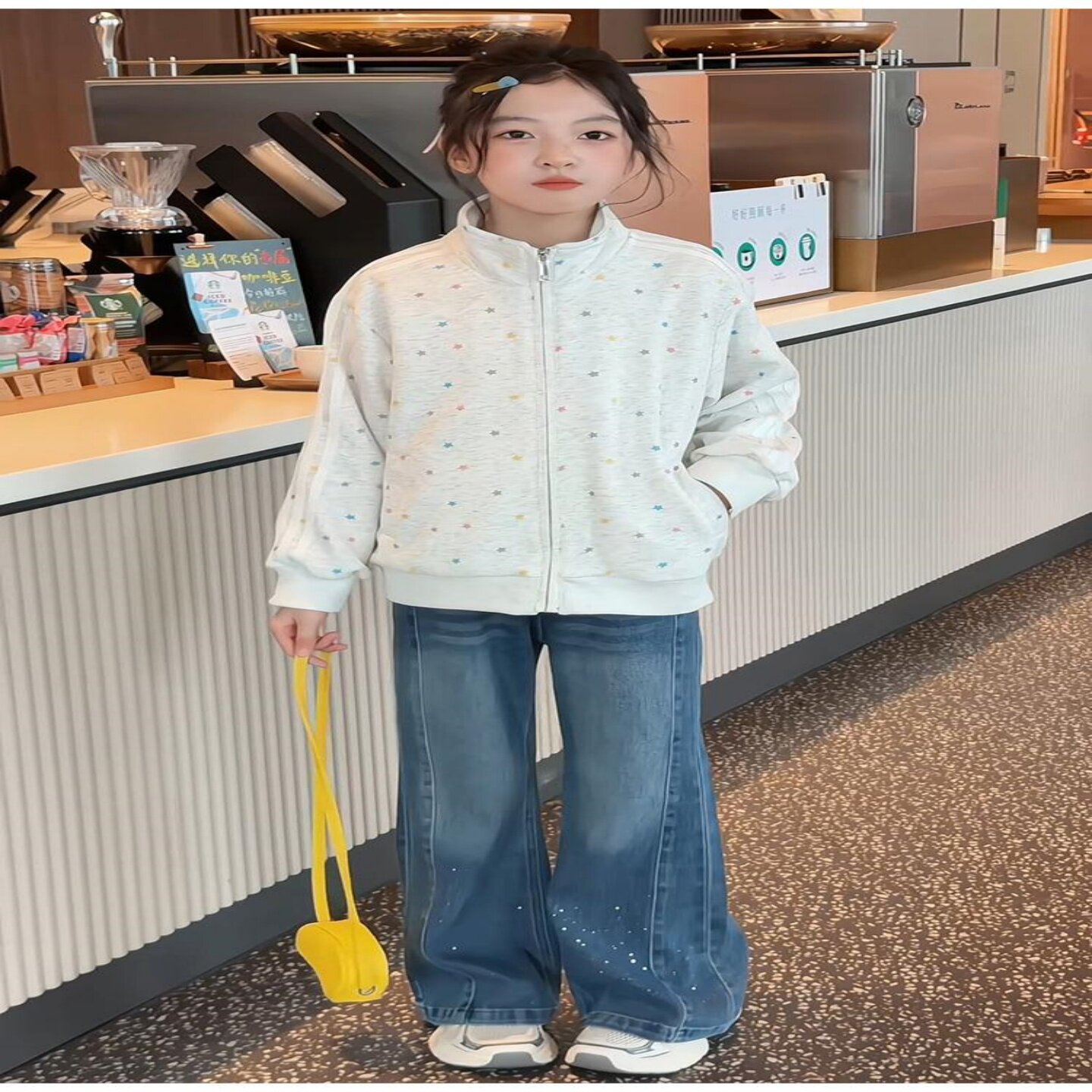 女童秋季显瘦烫钻微喇牛仔外套