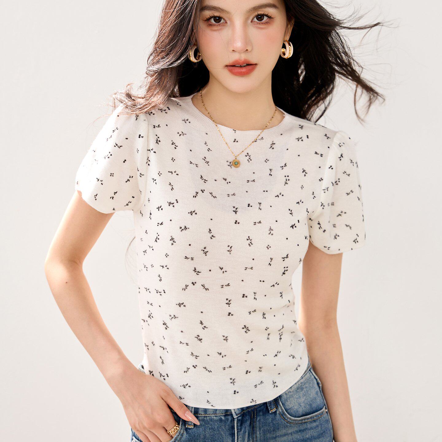 实拍新款春夏针织衫女短袖套头印花甜美韩版短款小个子T恤女上衣