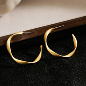 FRENCH 简约气质银针耳环女 高级感设计款 轻度定制 2025年爆款