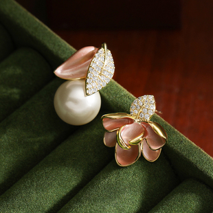 FRENCH耳环珍珠耳饰女2025新款 轻奢花朵设计感小众独特 高级感爆款