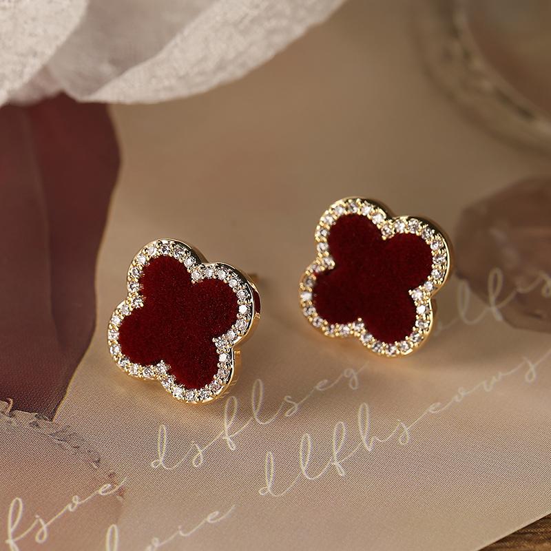 FRENCH耳环耳饰女2025新款高级感小众独特花朵轻奢爆款适合夏天的