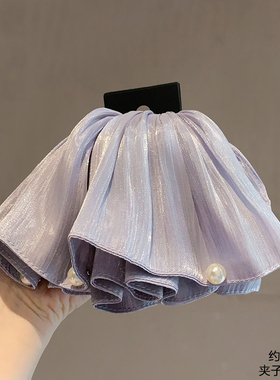 卡雪法式温柔纯色珠光丝滑缎面褶皱珍珠后脑勺扎低马尾抓夹发夹