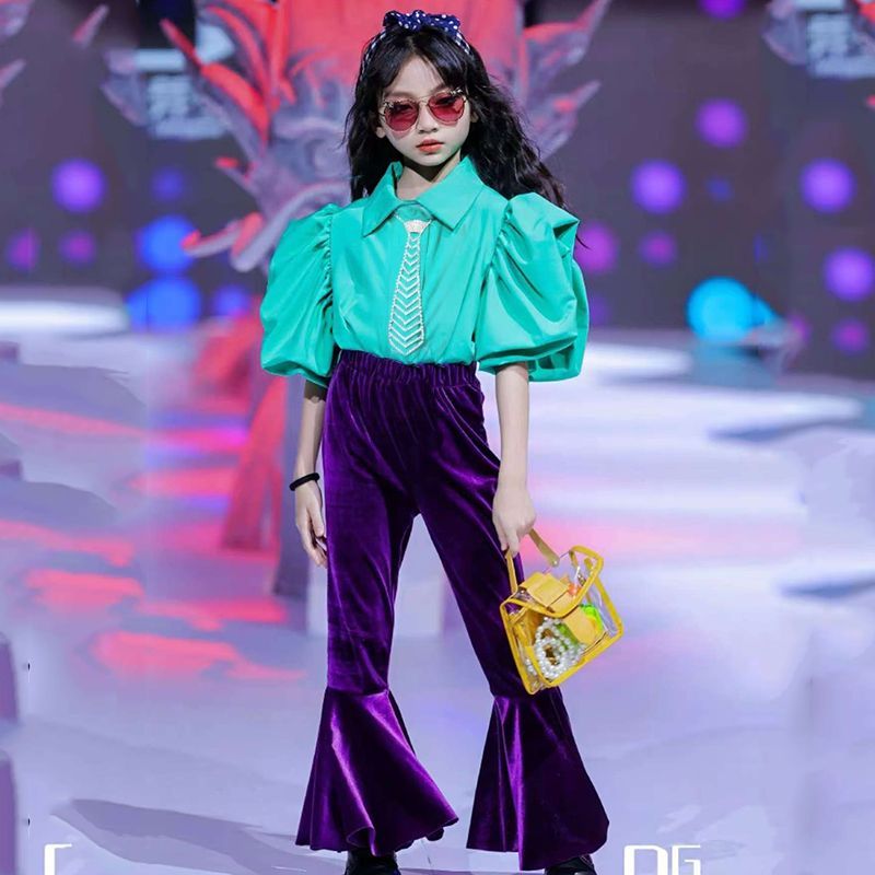 儿童幼园复古港风喇叭裤T