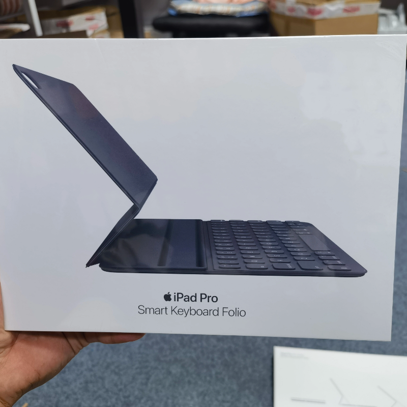 苹果原装键盘式双面夹台版键盘18款iPad Pro11寸/Air4/Air5/Air6