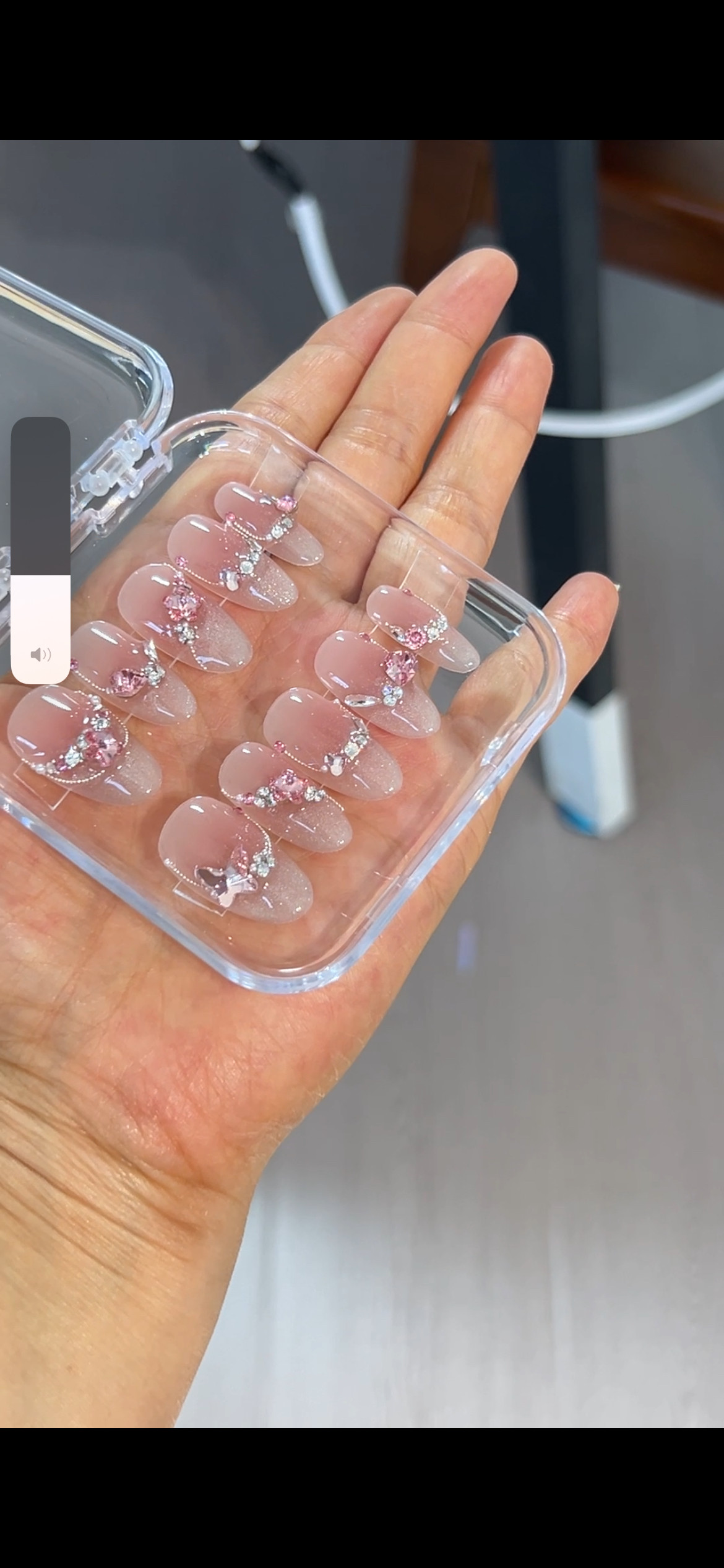 丢丢穿戴甲全华子粉漾腮红猫眼拼钻穿戴甲显白少女