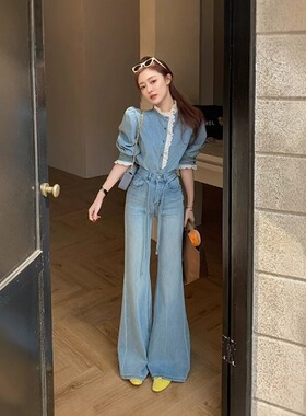 浅蓝色系带喇叭裤女春季2025新款不贴腿牛仔裤高腰垂感直筒微喇裤