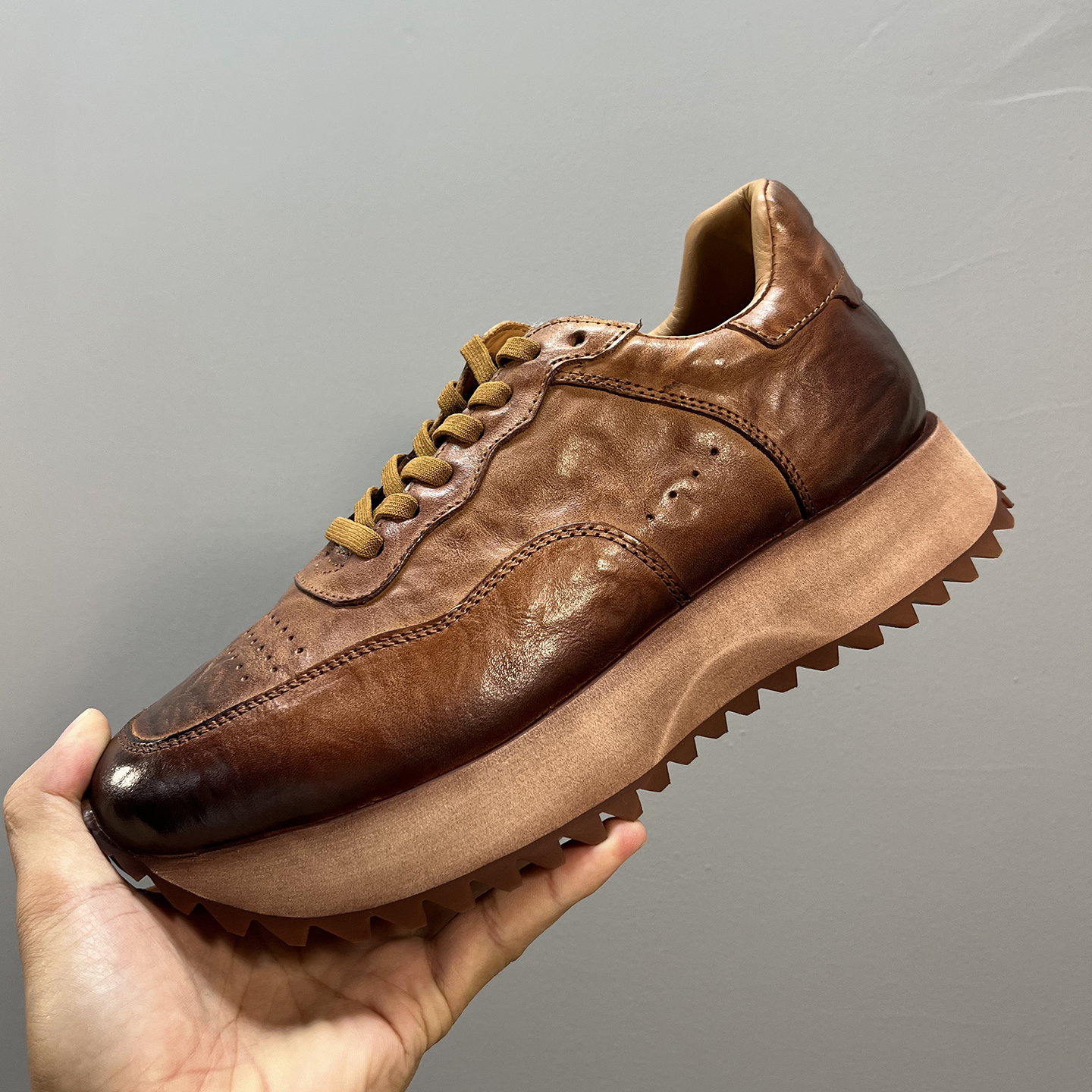 真皮头层牛皮老爹鞋男