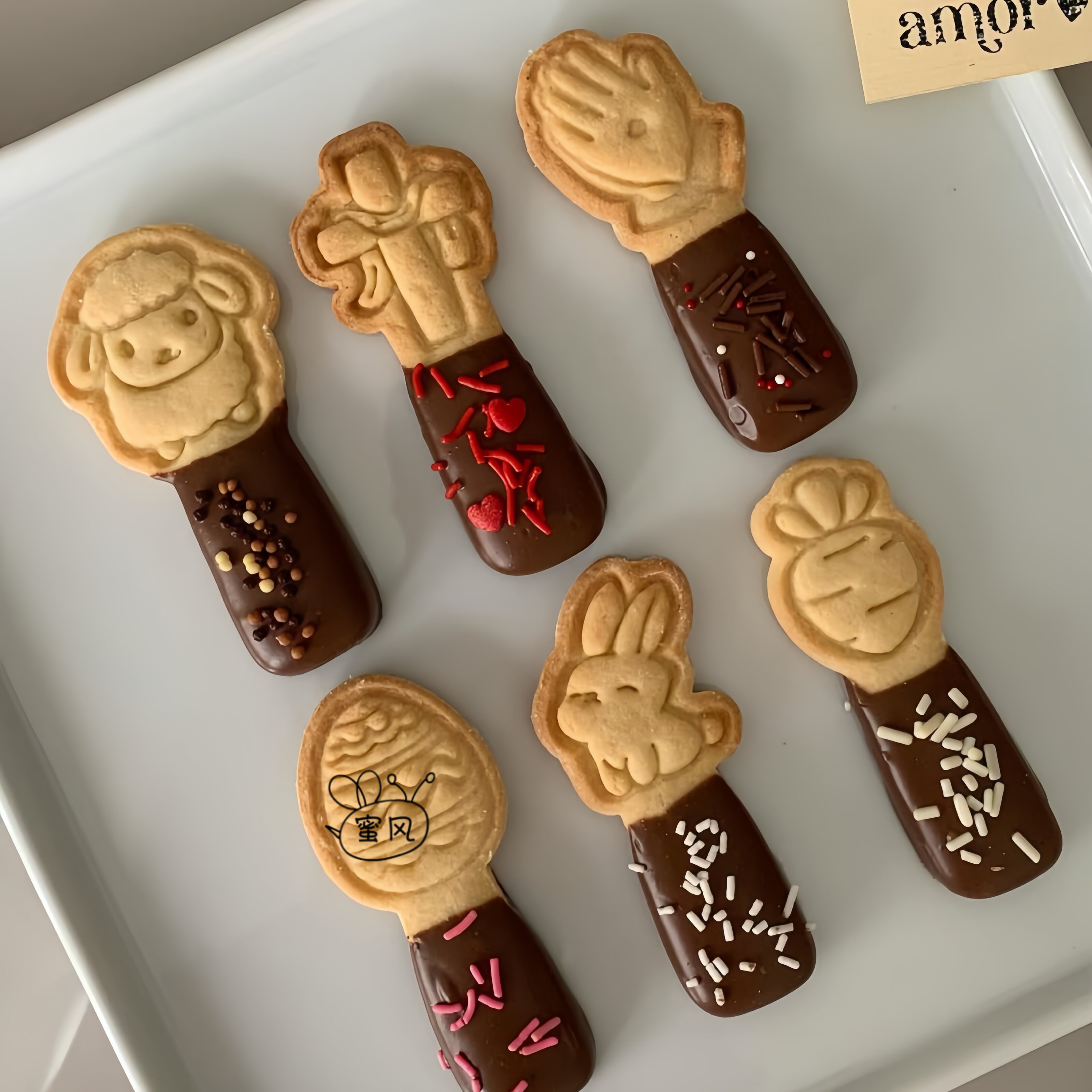 ins复活节手指饼干模具复活节卡通兔子鸡蛋萝卜小羊印模DIY