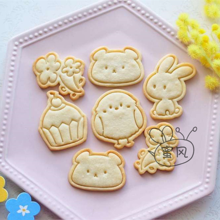 可爱卡通兔子花朵饼干模具