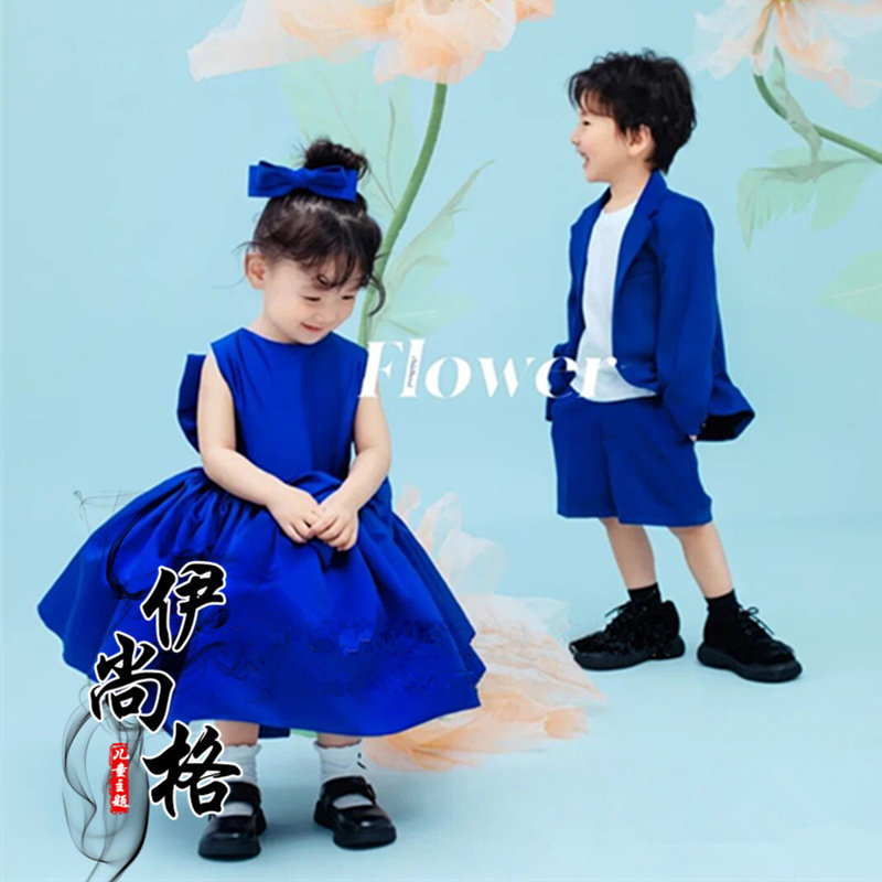 拍摄儿童摄影主题服装小童姐弟写真克莱因蓝连衣裙兄妹艺术照西装