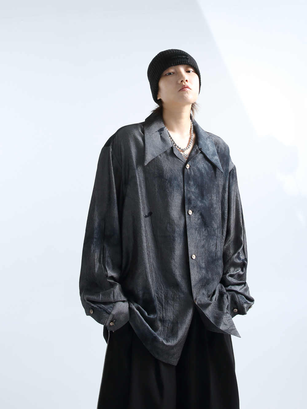 迷雾森林肌理褶皱尖领长袖大衬衫