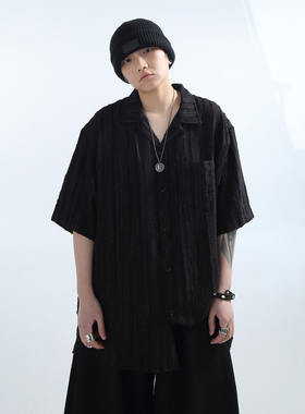「GRNL」雾蚀混纺破坏肌理 复古大廓形五分短袖衬衫
