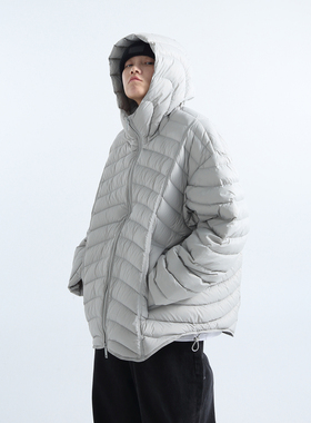 「GRNL」立体裁剪 轻便款窄绗缝弧形分割加厚连帽羽绒夹克男女款