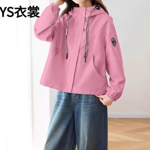 户外风连帽短外套女2026春秋新款高级感宽松韩版百搭休闲夹克上衣