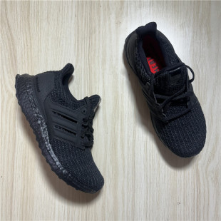 4.0 Adidas 女子低帮运动跑鞋 FY9121 UltraBoost 阿迪达斯