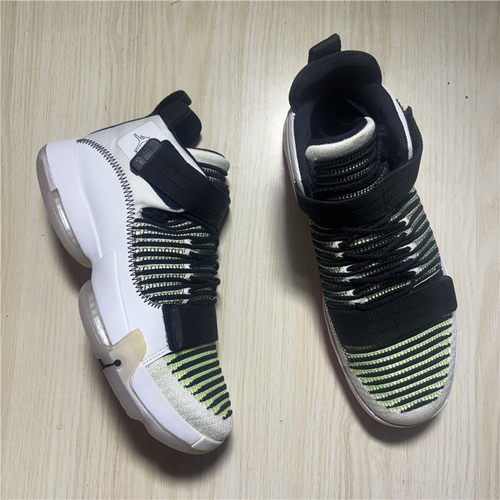 男子高帮实战运动篮球鞋