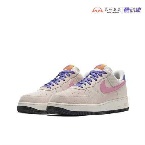 耐克 Nike Air Force 1 AF1米白粉钩空军一号男子板鞋 CU3007-061