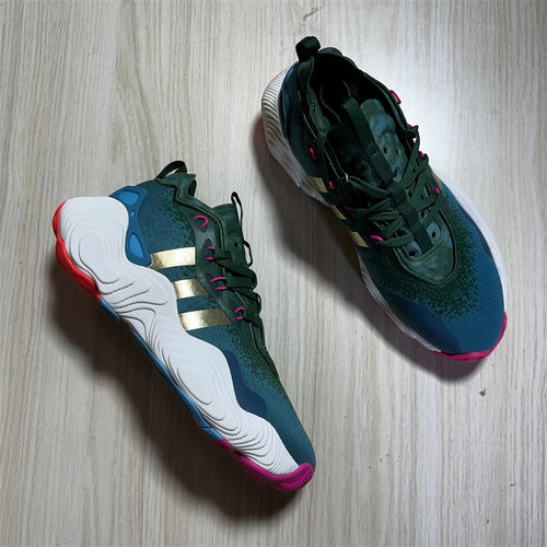 阿迪达斯 Adidas Trae Young 3 特雷杨3代运动实战篮球鞋 IE9301