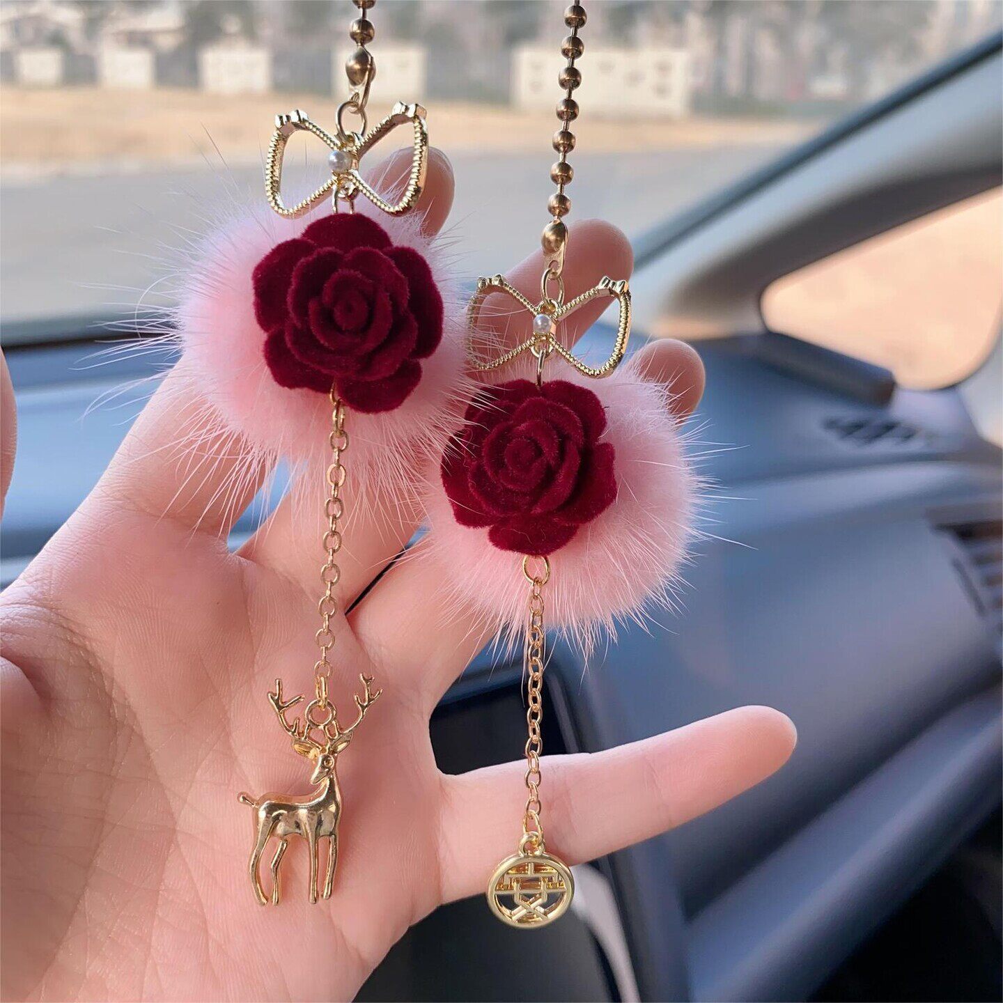 车上挂件保平安车内挂饰平安符后视镜装饰可爱毛球车载吊饰