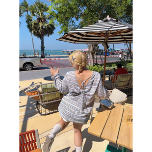 阿周家“海岛告白日记”棉麻天丝混纺露背设计显瘦宽松条纹T恤女