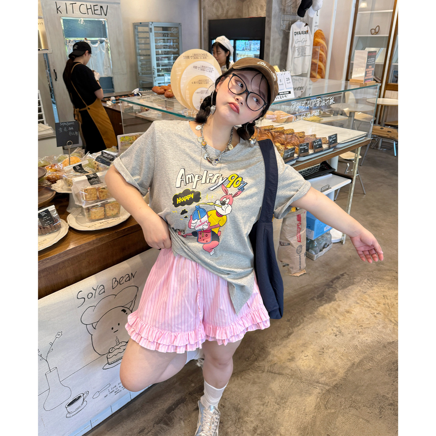 阿周家大码微胖条纹花瓣短裤女夏季新品胖MM设计感薄款百搭热裤