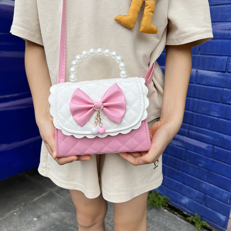 蝴蝶结手提斜挎包迷你小香风女学生可爱公主袋珠链休闲礼物儿童包