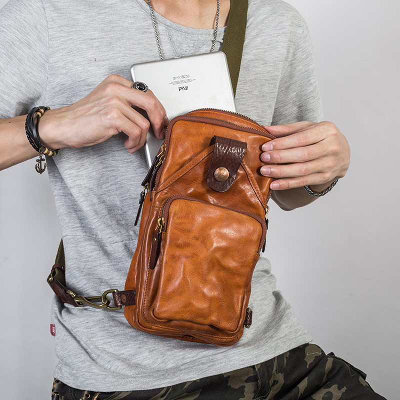 大容量胸包头层牛皮真皮