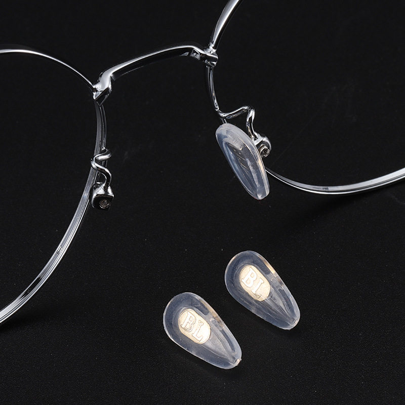 铜标气囊鼻托 铜镀金硅胶软鼻托柔软舒适 防滑鼻托 眼镜配件,ZIPPO/瑞士军刀/眼镜,眼镜鼻托,淘宝优惠券,粉丝福利购,淘宝优惠卷