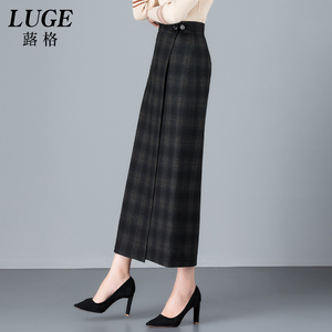 2023新款格子一片式半身裙女秋冬长裙气质裹裙冬天配毛衣直筒裙子