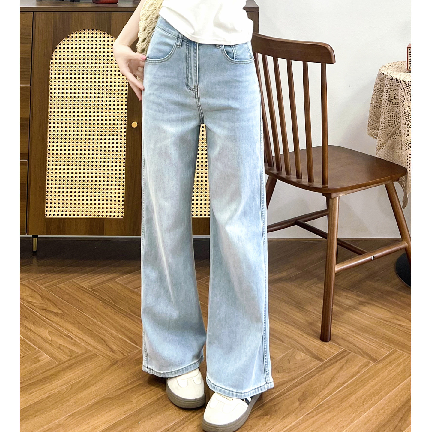 浅蓝色天丝牛仔裤女2026夏季新款高腰显瘦小个子冰丝薄款微喇叭裤