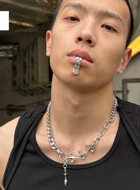 BLACKHEAD尖刺水钻装饰唇环