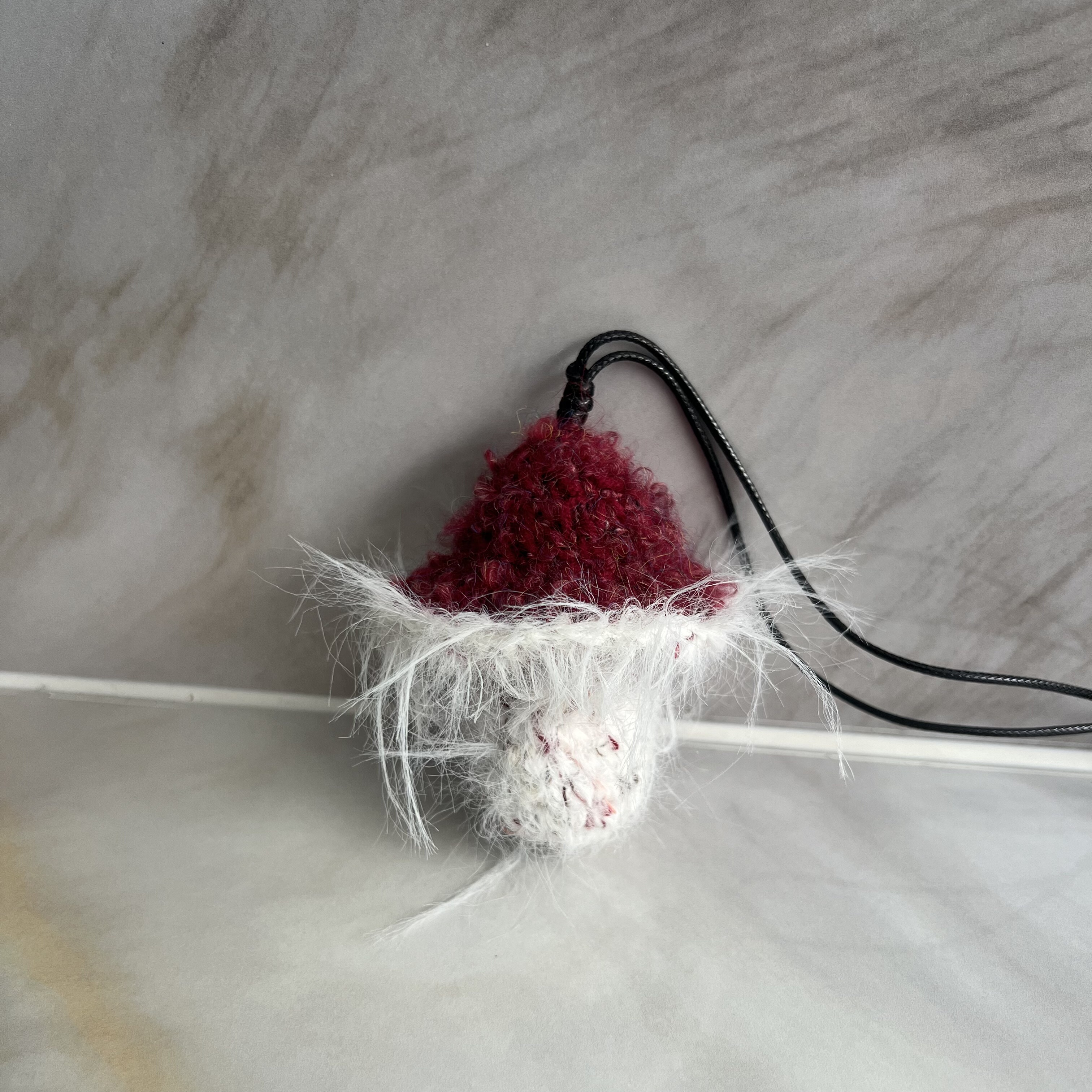 山山手工钩织红伞伞白杆杆野蘑菇毛线项链长款野生菌子包包挂件